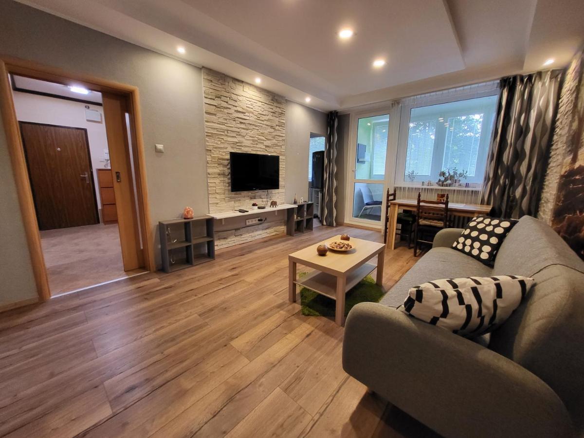 Apartman George Bratislava Bagian luar foto
